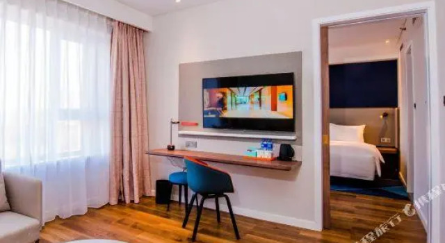 Люкс Holiday Inn Express Yinchuan Downtown by IHG