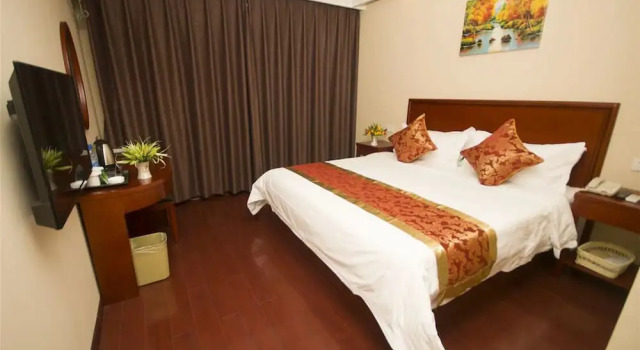 Green Tree Inn Harbin Railway Station No.2 Hotel, Varaa Hotelli Harbin Heilongjiang