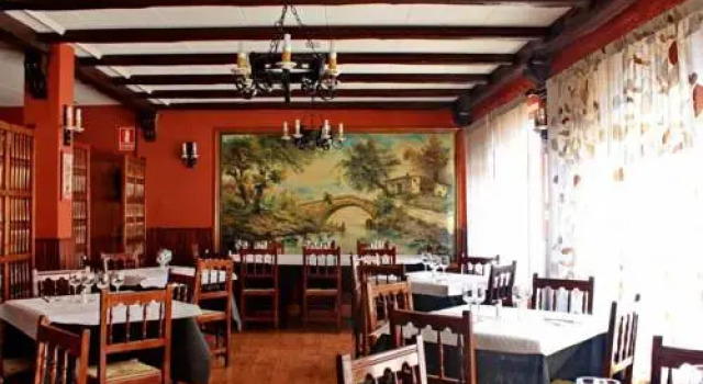 Hostal Rte Elena, Reservar Hotel Fuentes de Ebro Zaragoza Province