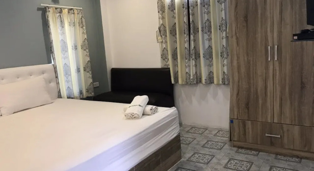 Suphan Wanwarn Resort, Rezervovat Lázně / Resort Suphan Buri Central Thailand
