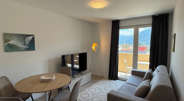 Апартаменты Deluxe с балконом и с видом на город Schloss Locarno - Suites & Apartments