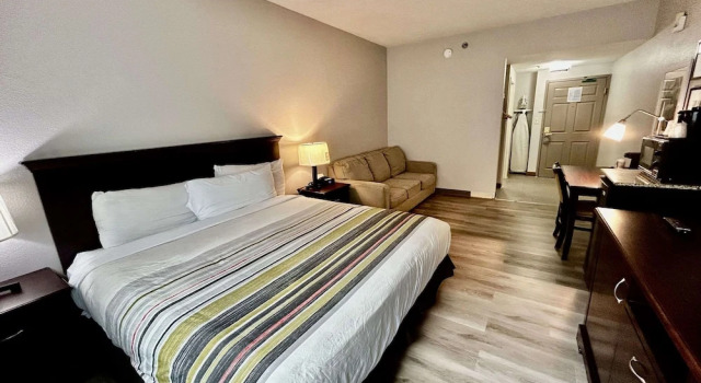 Студия Country Inn & Suites by Radisson, Columbus, GA