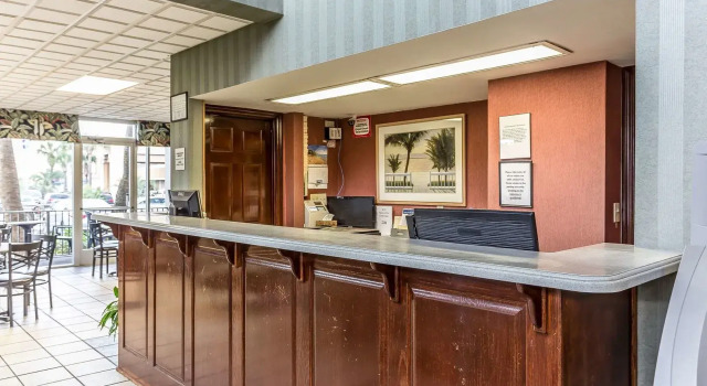 Ocean Crest Inn and Suites, Забронировать Отель Отели Южной Каролины с бассейном, Бассейн