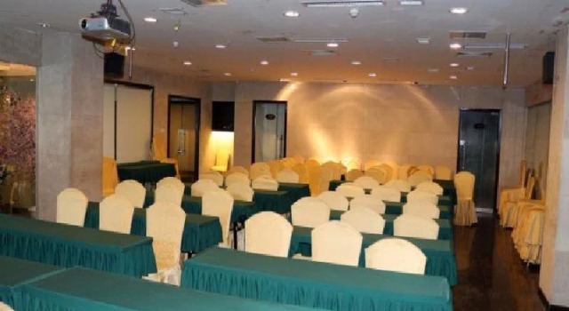 Marco Polo Commercial Hotel, Забронировать Отель Хуандао 