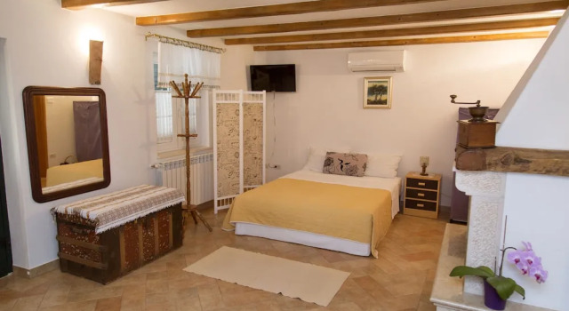 Студия Apartments Tinka