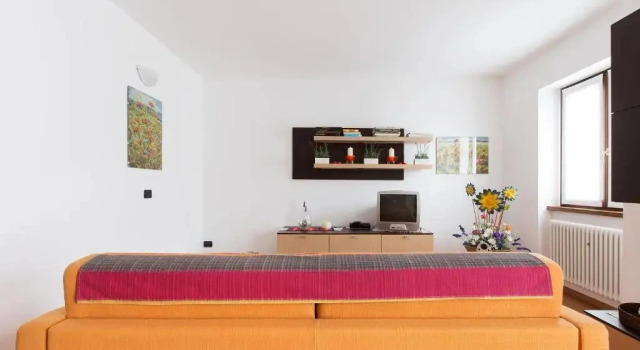 B&B La Corte, Book Bed and Breakfast Mese Valtellina