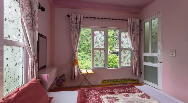 Tung Bach Homestay & Restaurant