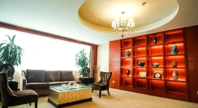 Двухместный люкс Executive Ramada Zibo