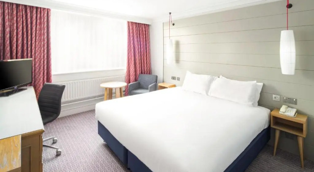 Двухместный номер Deluxe Holiday Inn Peterborough West by IHG