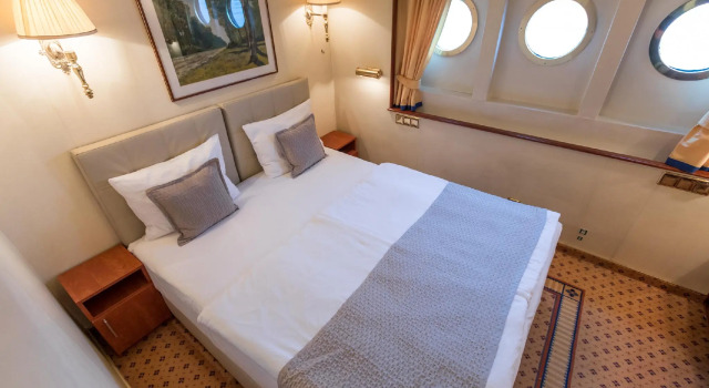 Номер Standard с видом на реку OnRiver Hotels - MS Cezanne
