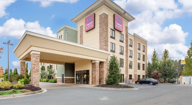 Comfort Suites Locust Grove Atlanta South