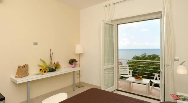 Апартаменты c 1 комнатой с видом на море Residence La Dolce Vita