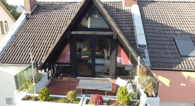 Ferienwohnung Brückenkopf OG, Забронировать Отель Хамельн Weser Uplands, рядом с Мастерская по изготовлению смотровых стекол