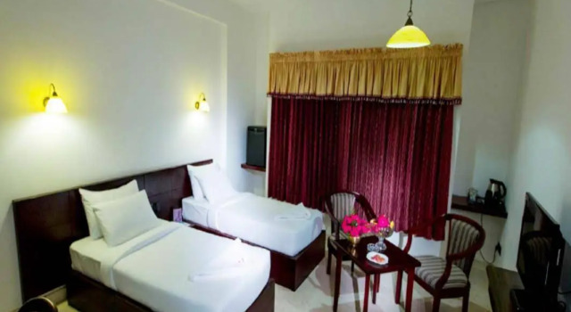 Lakshmi Hotel, Забронировать Отель Отели Танджавур с парковкой, Парковка