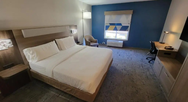 Номер Standard Holiday Inn Express Hotel & Suites - The Villages by IHG