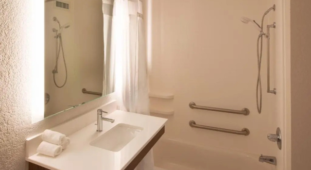 Номер Standard Holiday Inn Express & Suites - Worthington by IHG