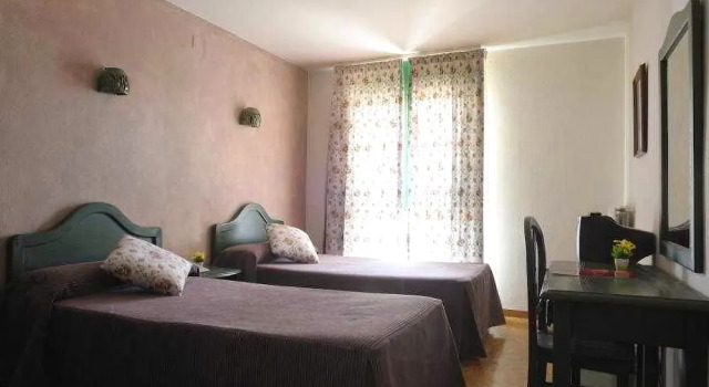 In Dreams, Reservar Hotel Sabinanigo 