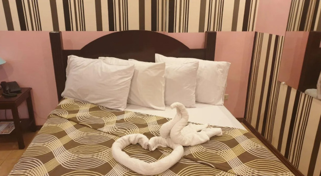 Walk About Hotel, Rezervovat Hotel Angeles 