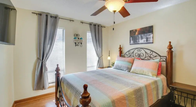 < 1 Mi to Lake: Hot Springs Village Escape w/ Deck, Boek Hotel Hot Springs Village Arkansas