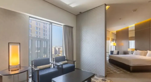 Elegant 1BR Near Wafi Mall Central Dubai Stay