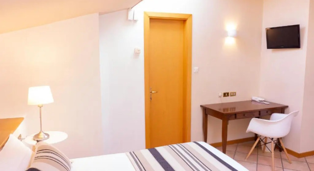 Standard- dobbelt værelse Hotel Lauri