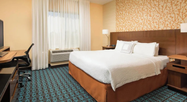 Двухместный номер Standard Fairfield by Marriott Inn & Suites Knoxville Turkey Creek
