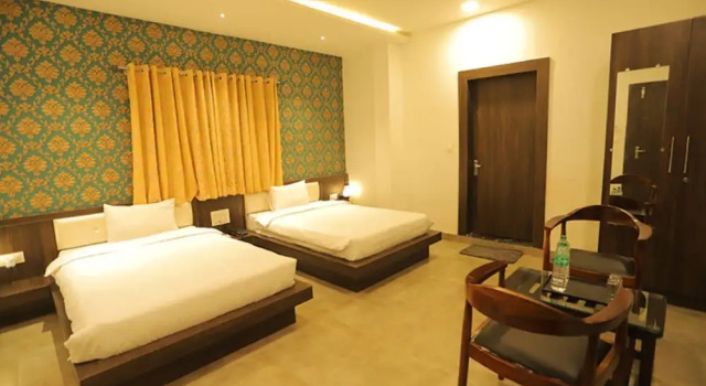 Двухместный номер Deluxe Raha Hotel