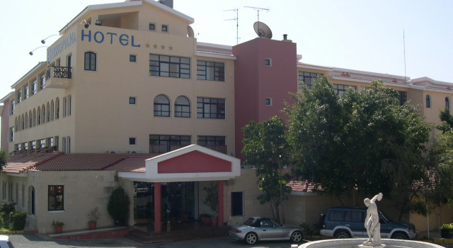 Episkopiana Hotel And Sports Resort, Book Resort Resort Hotels in Limassol Region, Resort