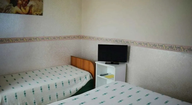 B&B L Aquila dell Etna, Book Bed and Breakfast Hotels in Sicily with Parking, Parking