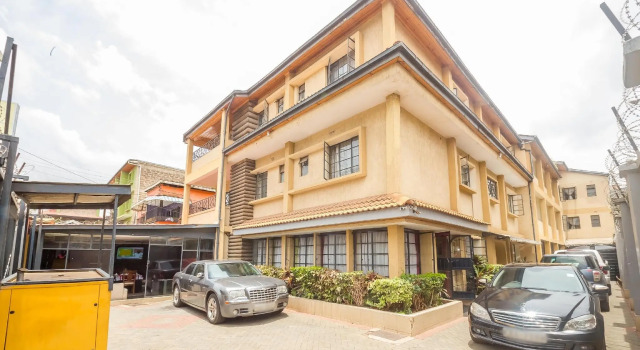 The Stand Leisure Nairobi West, Buchen Sie Hotel Hotels in Nairobi mit Frühstück, Frühstück