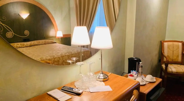 Двухместный номер Standard Hotel Aquila DOro Desenzano