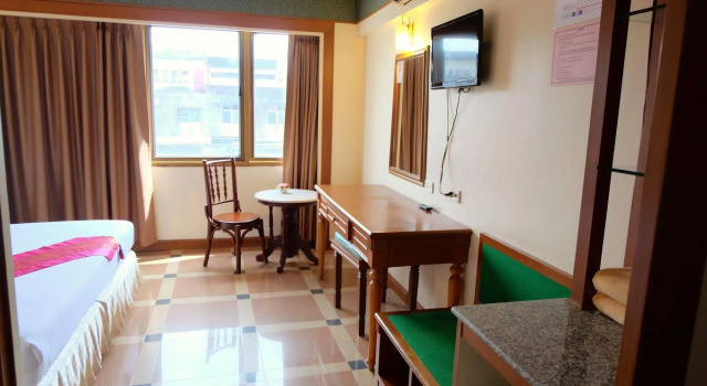 Vieng Thong Hotel, Забронировать Отель Отели Краби-таун с завтраком, рядом с Школа Аммартпаничнукул на Краби, Завтраки