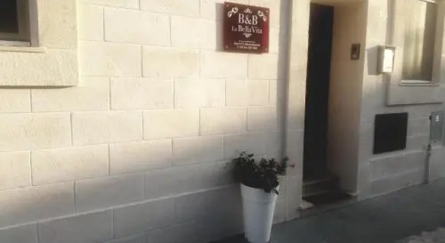 La Bella Vita, Book Hotel Hotels in Murgia with Parking, Parking