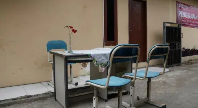 OYO 92831 Penginapan Raja