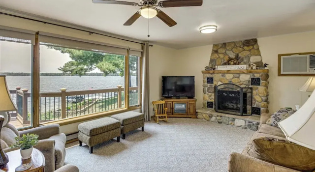 Family Retreat on Cross Lake: Boat, Swim & Relax!, Buchen Sie Ferienhaus Crosslake USA