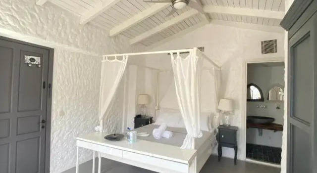 O podwyższonym standardzie dwuosobowy pokój Ala Hotel - Special Class - Adults Only