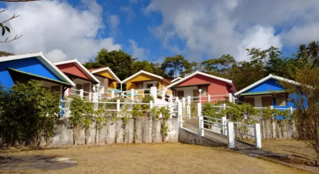 Villa Manary, Varaa Villa Hotellit Bahia uima-altaalla, Uima-allas
