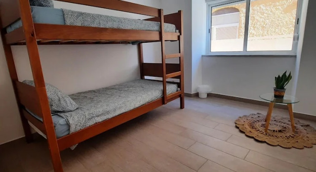 Blue Sardine Hostel, Забронировать Хостел Хостелы Портиман, рядом с Парк Молодежи, Хостел