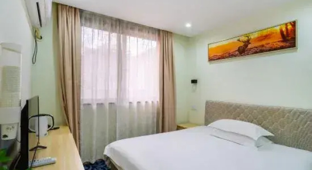 Двухместный номер Standard Hangzhou Memory Travel International Hotel-Edge Westlake