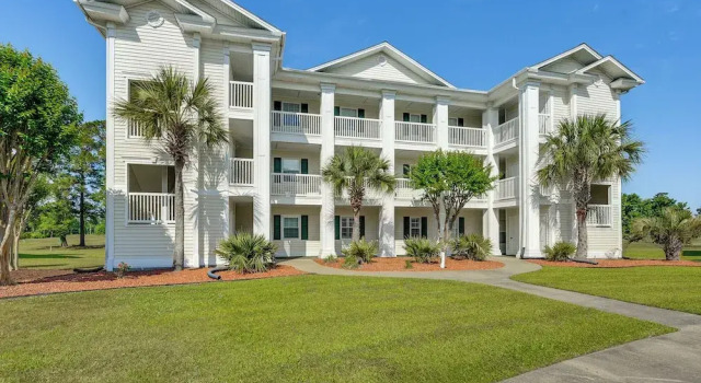 Condo w/ Pool & Hot Tub in Aberdeen Golf Villas, Забронировать Апартаменты/квартира Апартаменты Южной Каролины, Апартаменты/квартира
