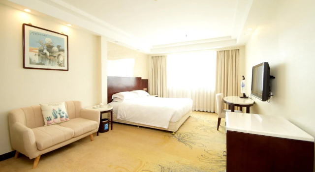 Двухместный номер Deluxe Overseas Chinese Friendship Hotel
