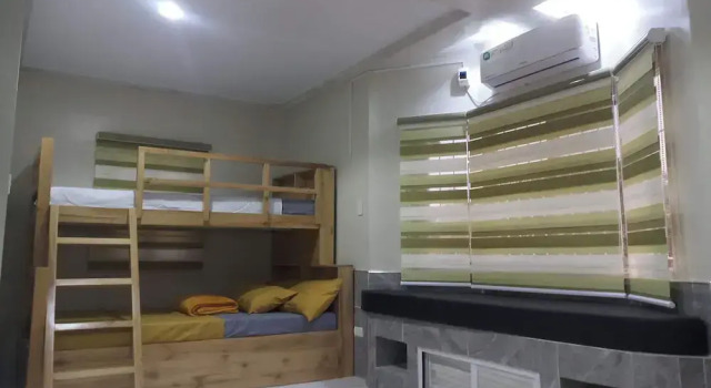 Полулюкс Michaels Homestay - Farm Villa near Patar Beach & Bolinao Falls