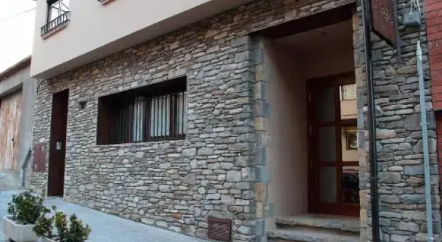 El Pedrís, Varaa Hotelli El Pont De Suert 