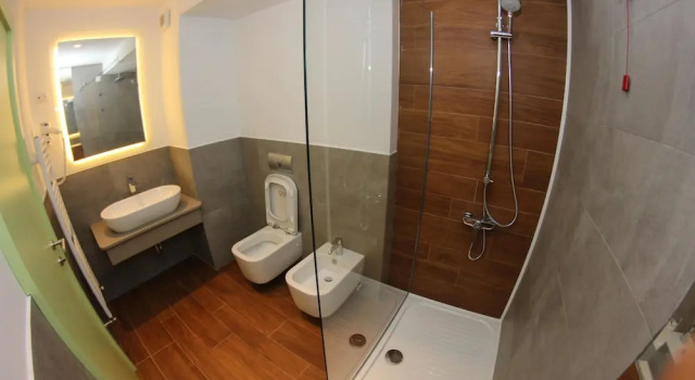 Трёхместный номер Standard c 1 комнатой Hotel Grad