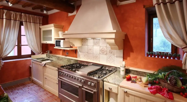 Villa Casa Rossa - In the Middle of Tuscany