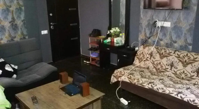 Zubalashvili Street No:9, Boek Hotel Batoemi 