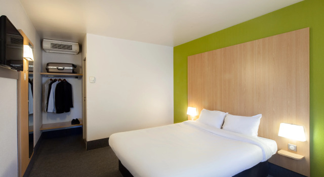 B&B HOTEL Bretigny-sur-Orge, Prenota Bed & breakfast Bretigny-sur-Orge 