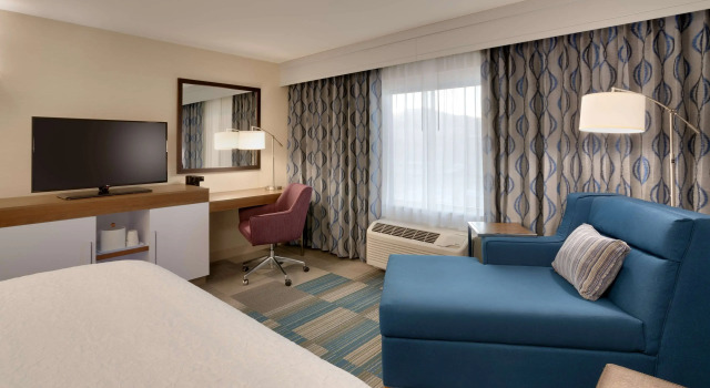 Hampton Inn & Suites Pocatello
