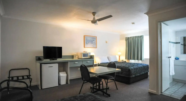 Southport Motel & Apartments