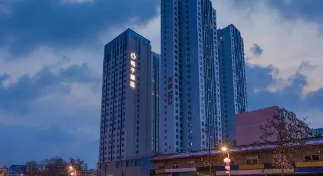Orange Hotel (Urumqi Railway Bureau Ergong Gymnasium Branch), Book Hotel Hotels in Xinjiang with Parking, Parking